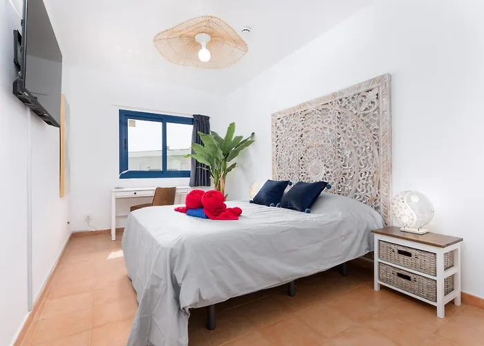 Home2book Aloha Palm