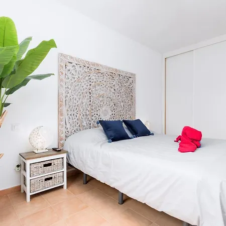 Lägenhet Home2book Aloha Palm