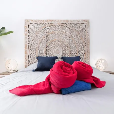 Home2book Aloha Palm